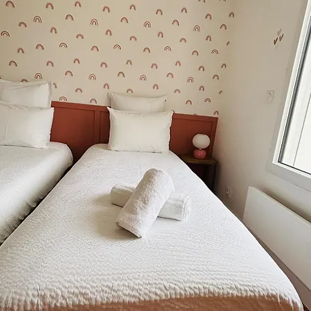 Bien-etre - Piscine Spa, Sauna & Salle De Sport - La Rochelle فيلة *