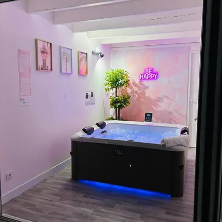 فيلة Bien-etre - Piscine Spa, Sauna & Salle De Sport - La Rochelle